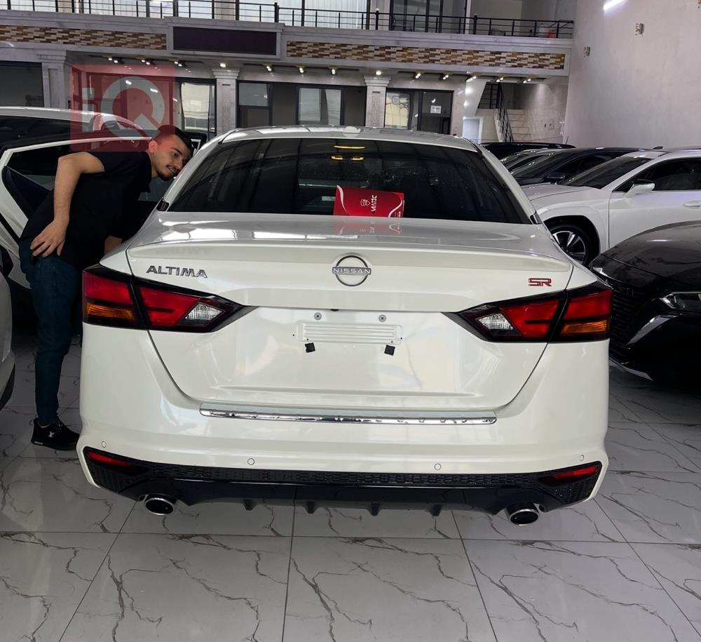 نیسان ئەلتیما